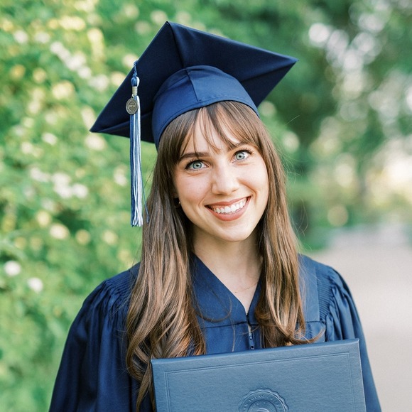 Meet your Posher, Haylie - Picture 2 of 2